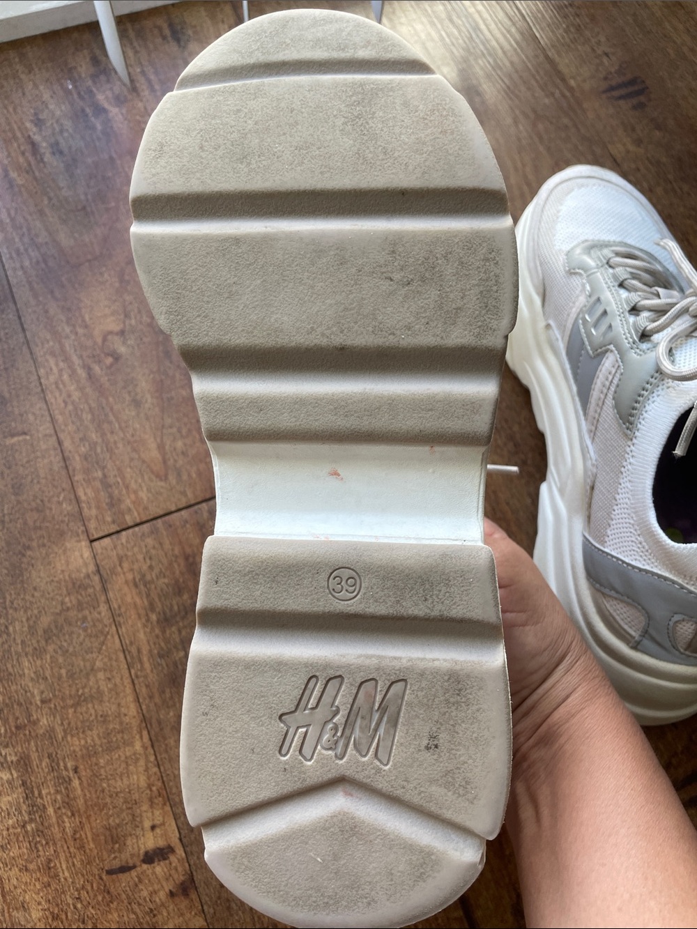 H&M Beige and Cream Women's Sneakers - Picture 3 of 3